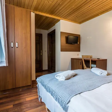 Margo Homestay szállás *