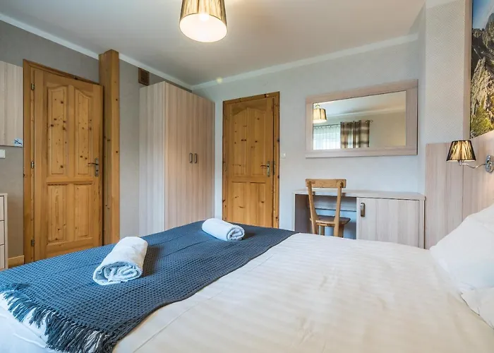 Margo Ζακοπάνε