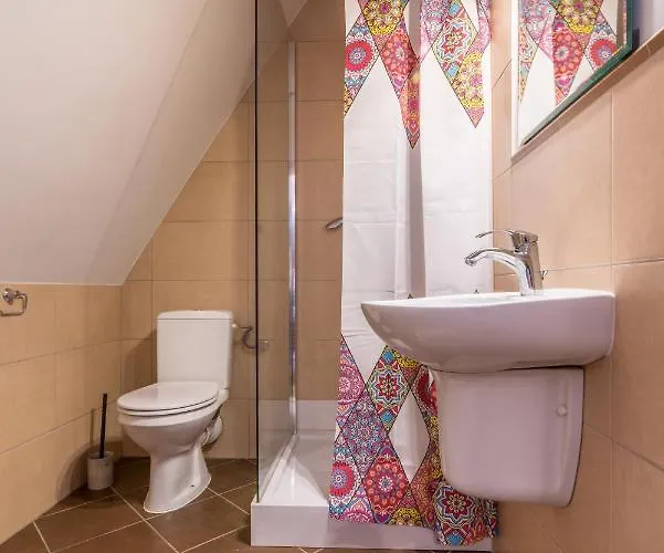 Margo * Ζακοπάνε