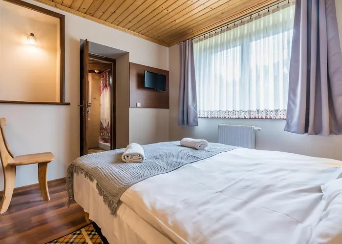 Margo * Ζακοπάνε